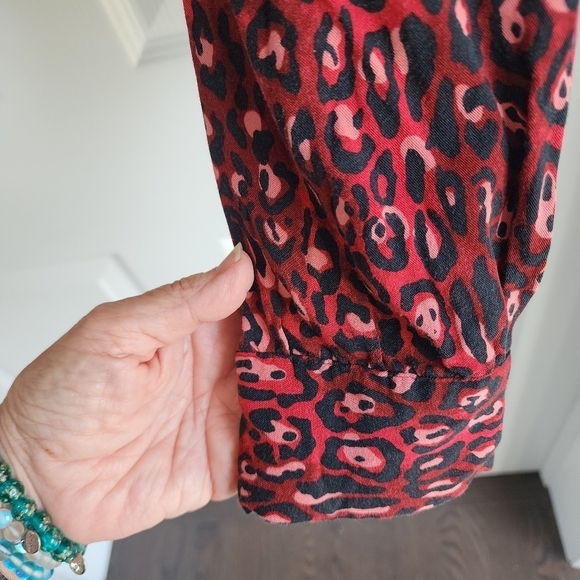 Zara TRF Collection Cropped Blouse Red Leopard Print Size Large - Picture 4 of 7